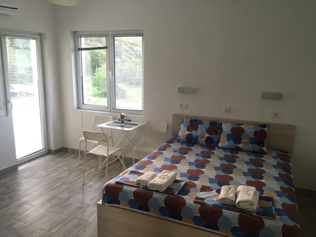 Apartmani Alex Beach Dojran Экстерьер фото